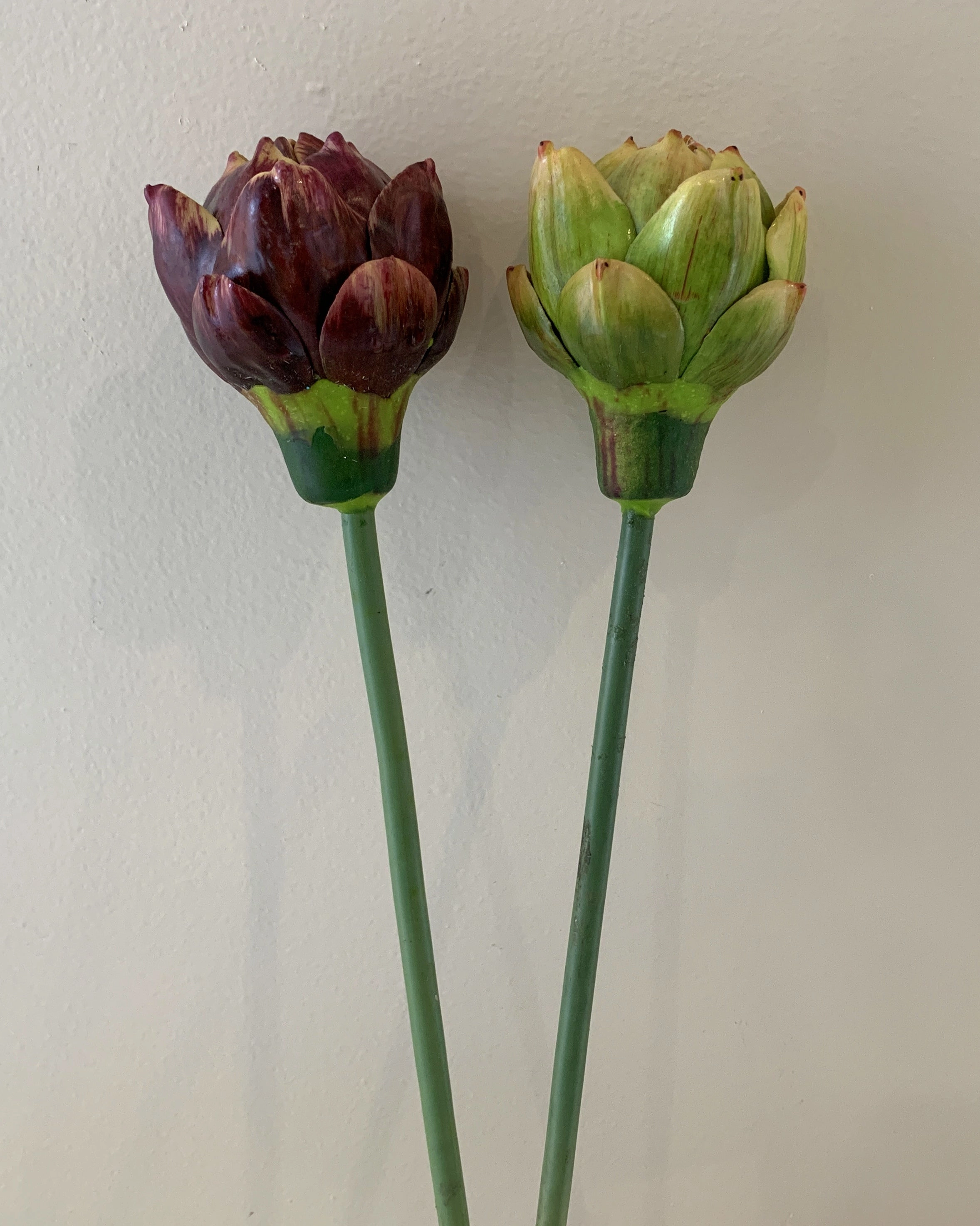 F0313 Artichoke Single Stem 44cm Green / Purple