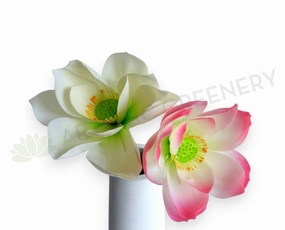 realistic flower bouquet
