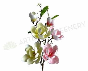 realistic flower bouquet