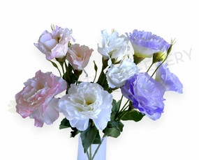 realistic flower bouquet
