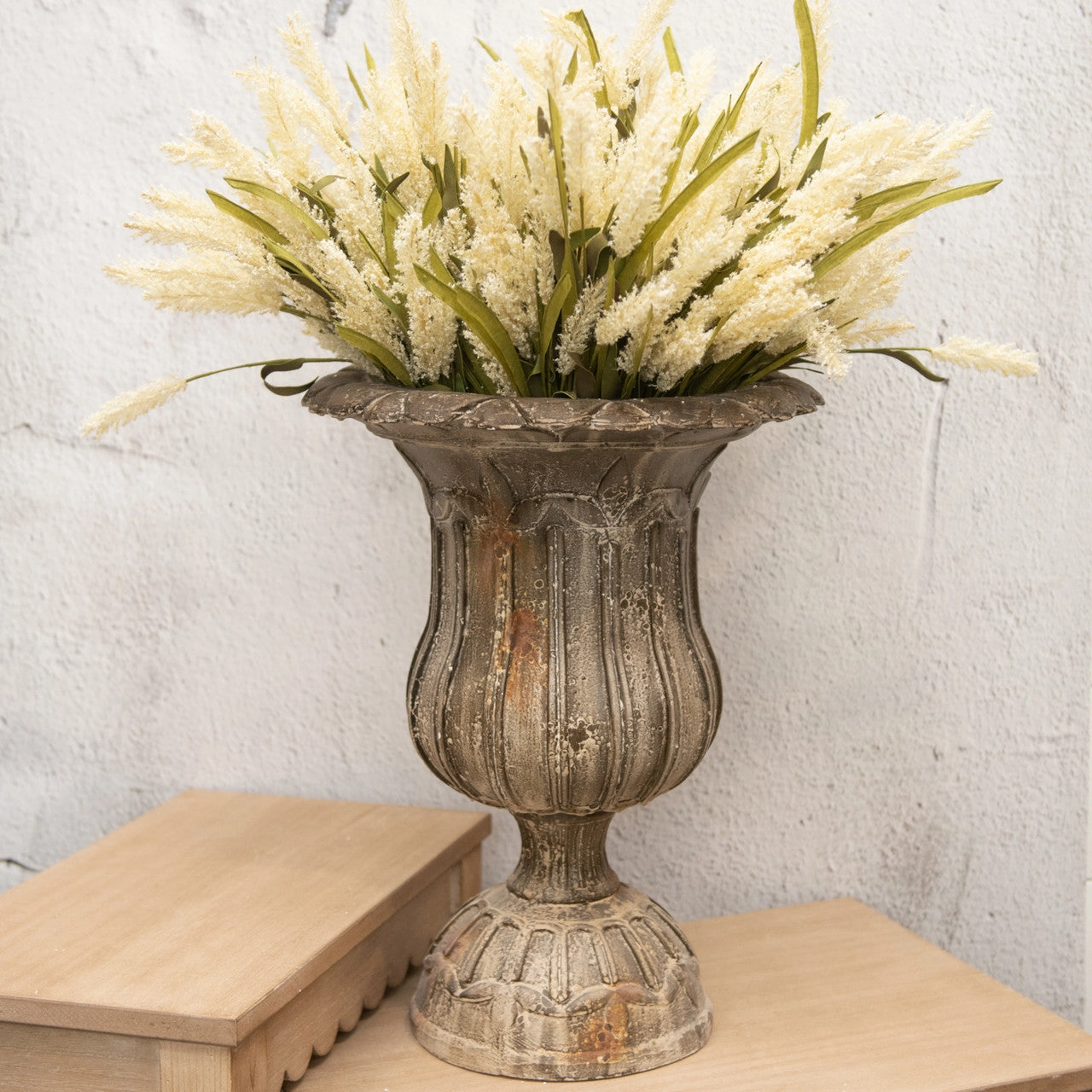 Fluted Planter Urn,classic ceramic flowerpot