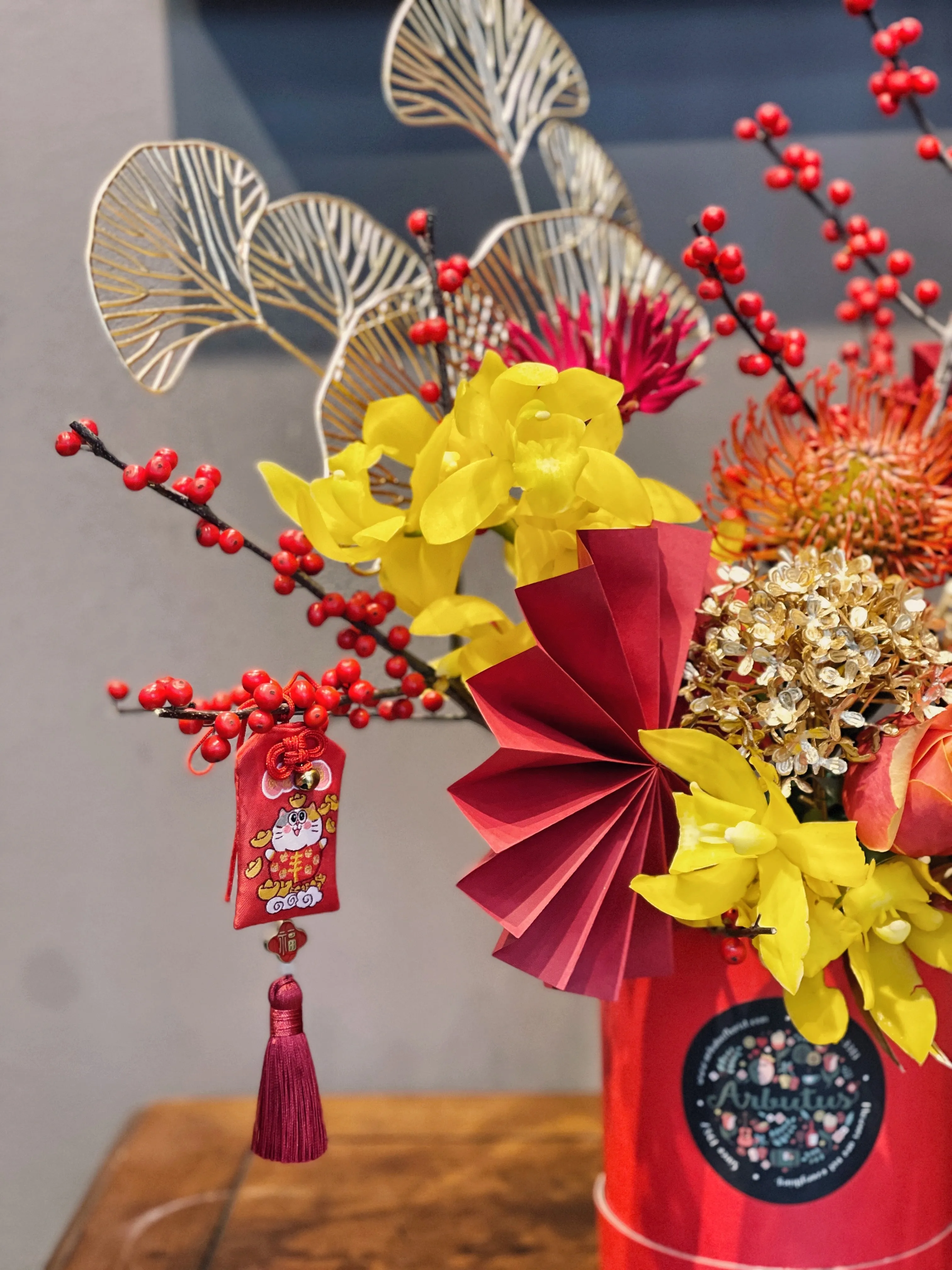 Fortune of Dragon Mini Hatbox