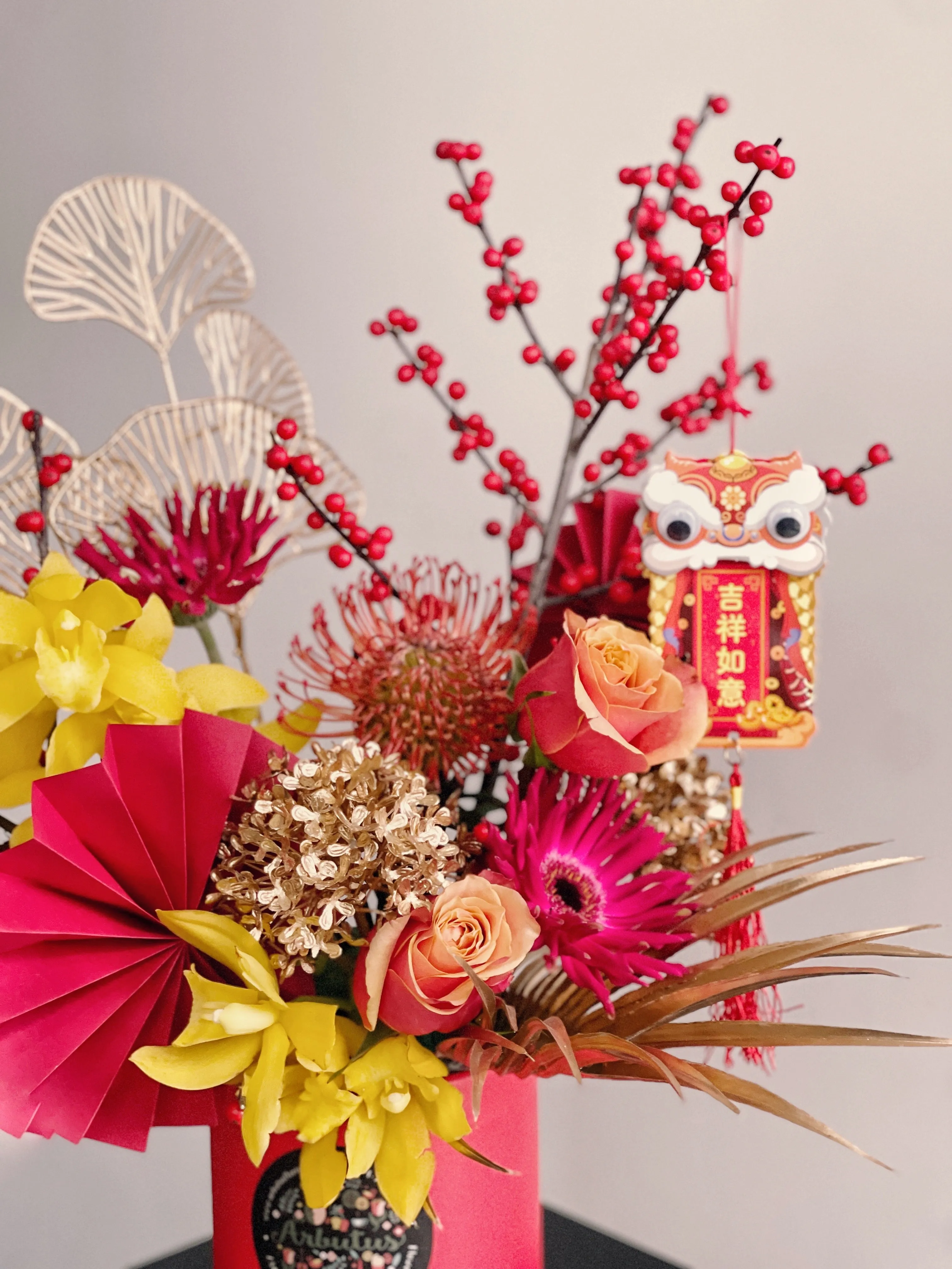 Fortune of Dragon Mini Hatbox