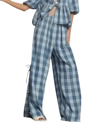 Blaue Gaze-Flügelhose