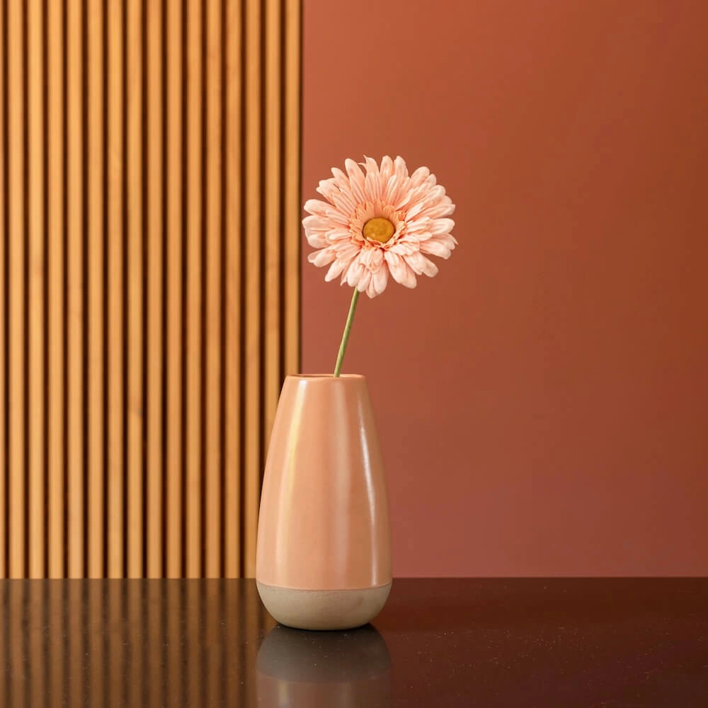 Gerbera en papier abricot