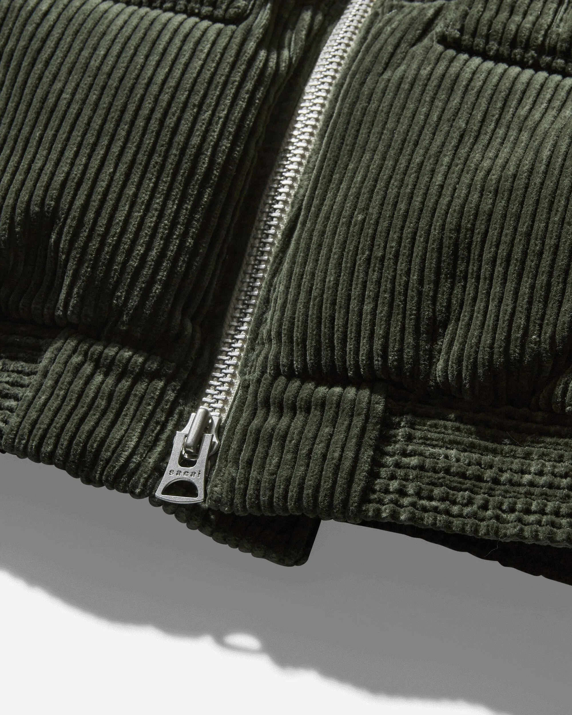 Gonz Multi-Patch Cord-Weste mit Steppung in Khaki