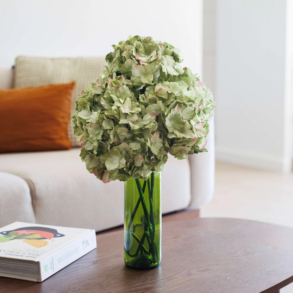 Grand hortensia en papier vert