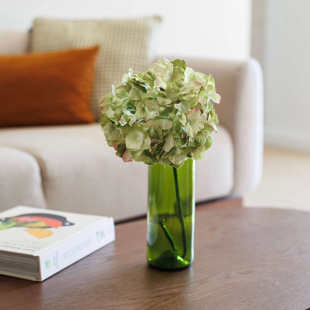 Grand hortensia en papier vert