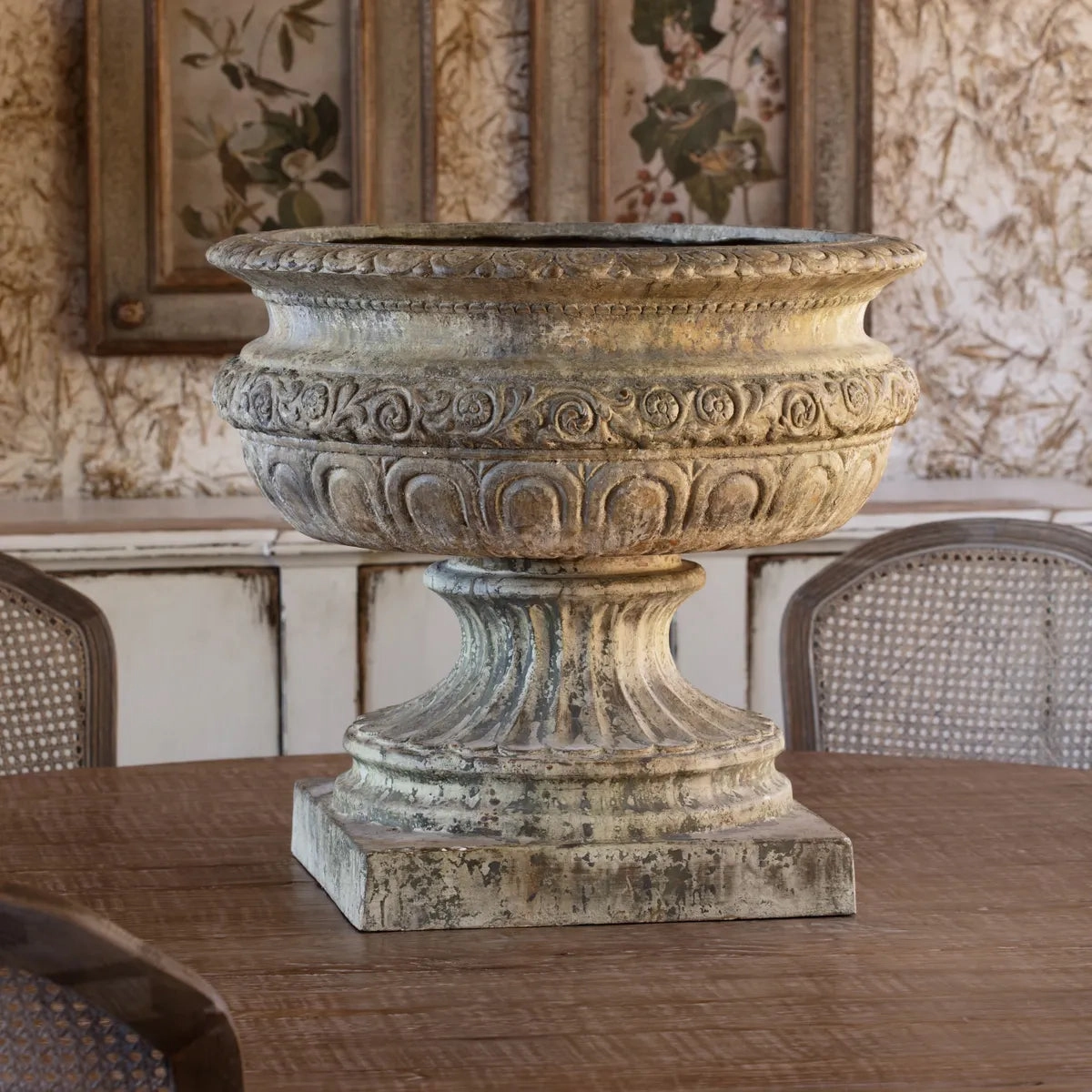 Grand Hotel Classic Urn,classic ceramic flowerpot