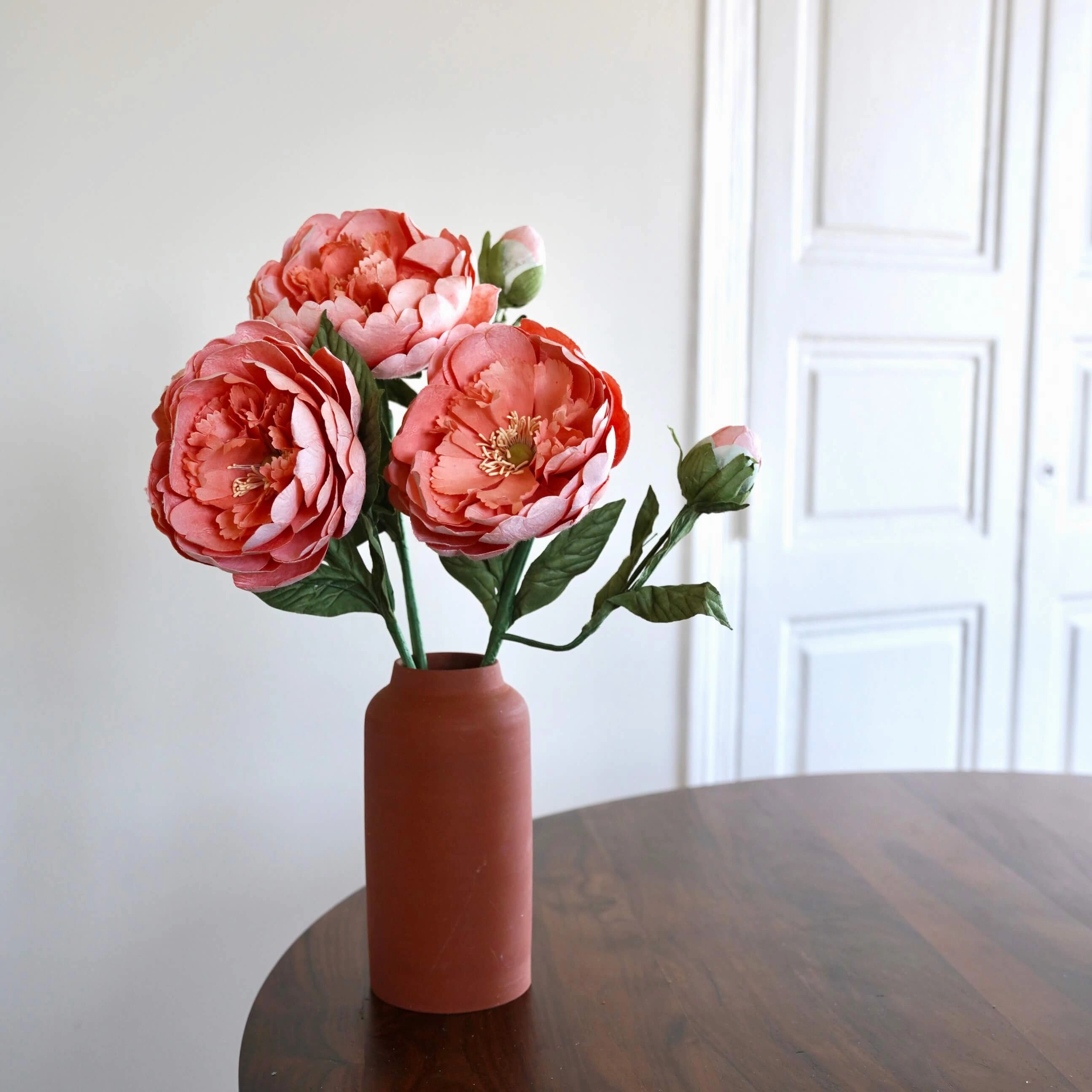 Grande pivoine en papier pche