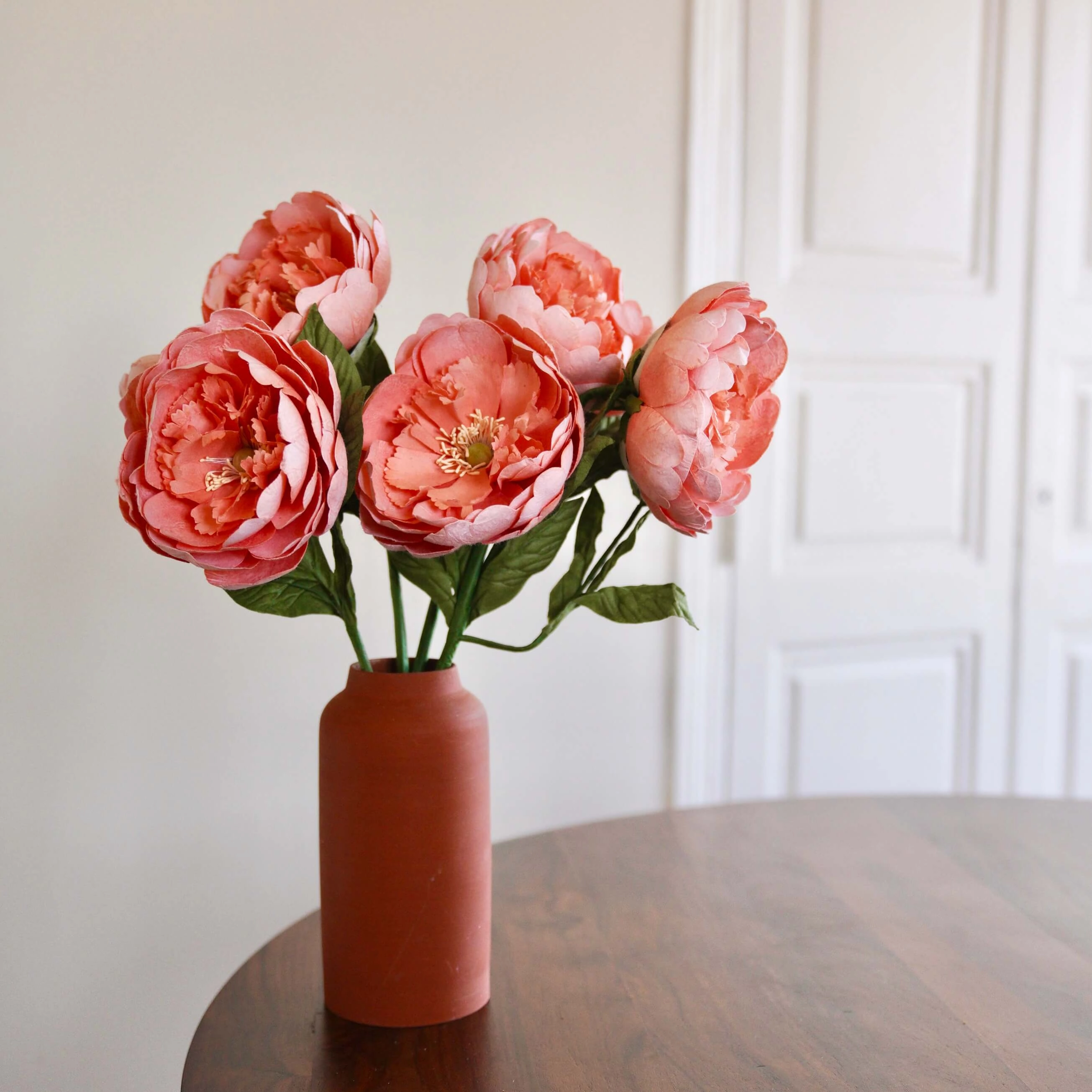 Grande pivoine en papier pche