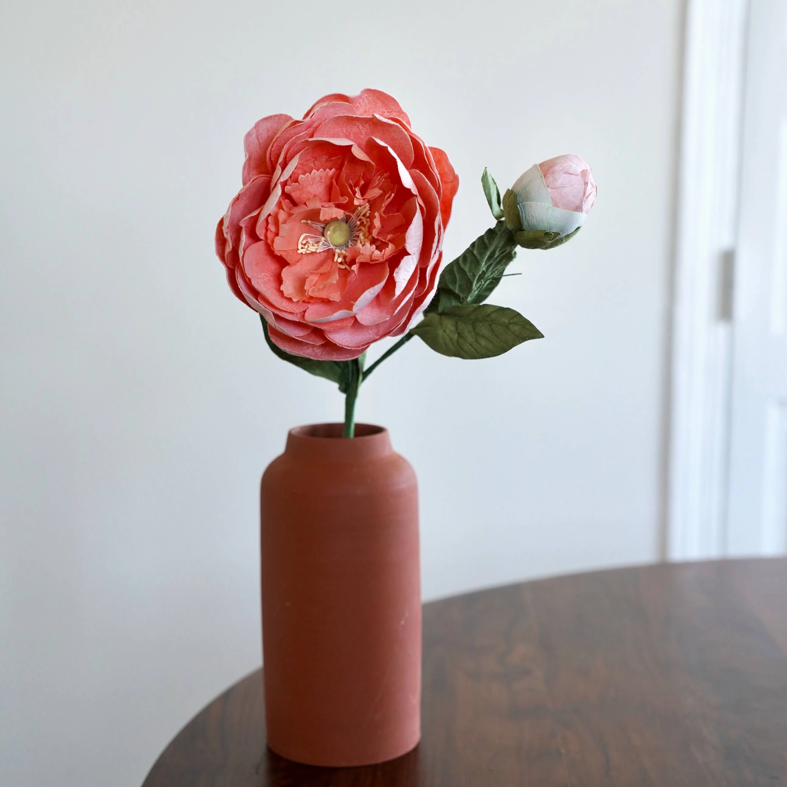 Grande pivoine en papier pche