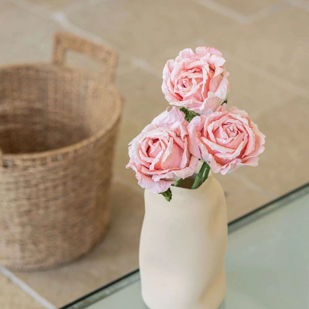 Grande Rose Lady en papier rose ple