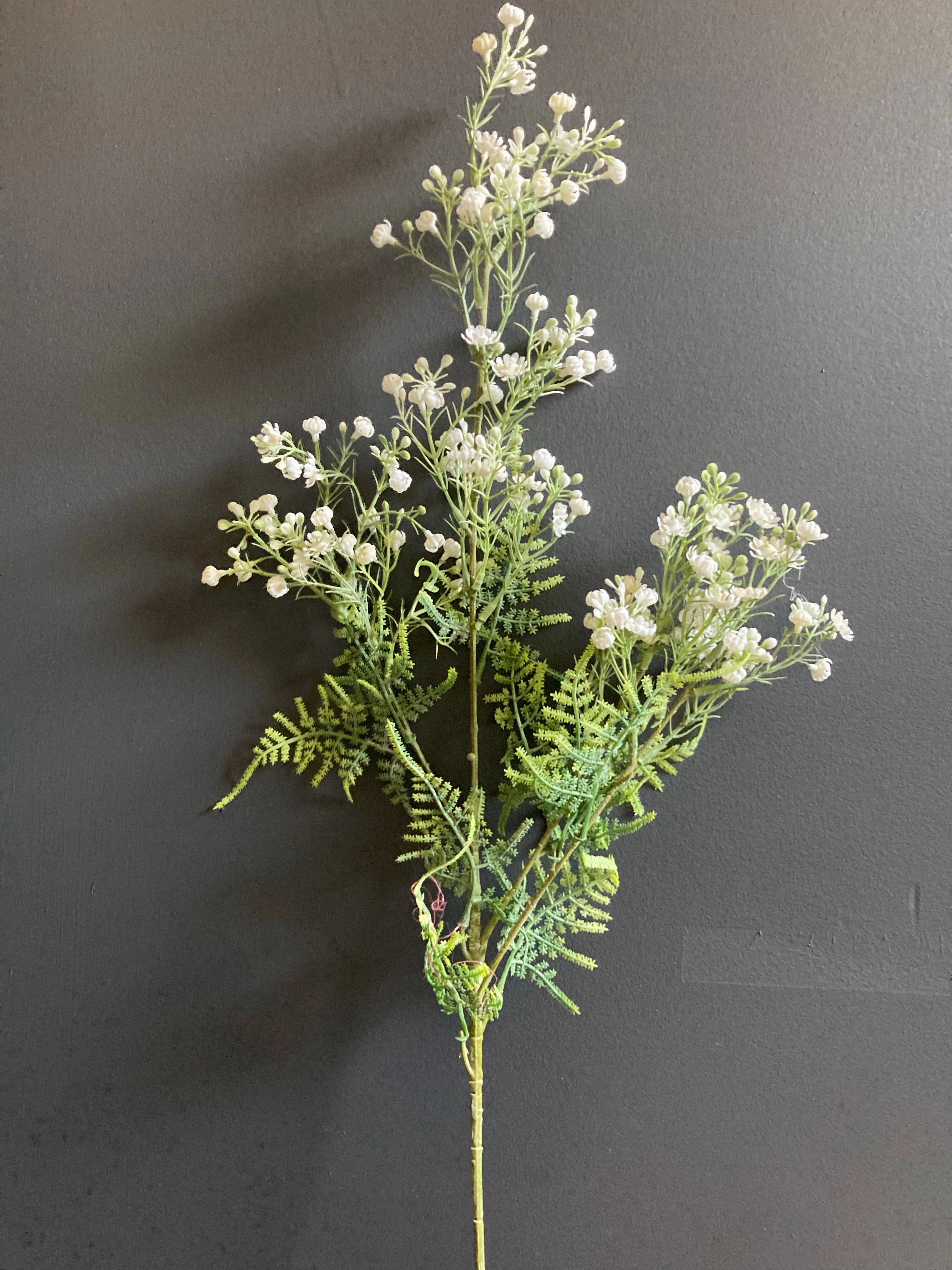 Green Leaf with White flower long stem baby breath realistic flower bouquet  