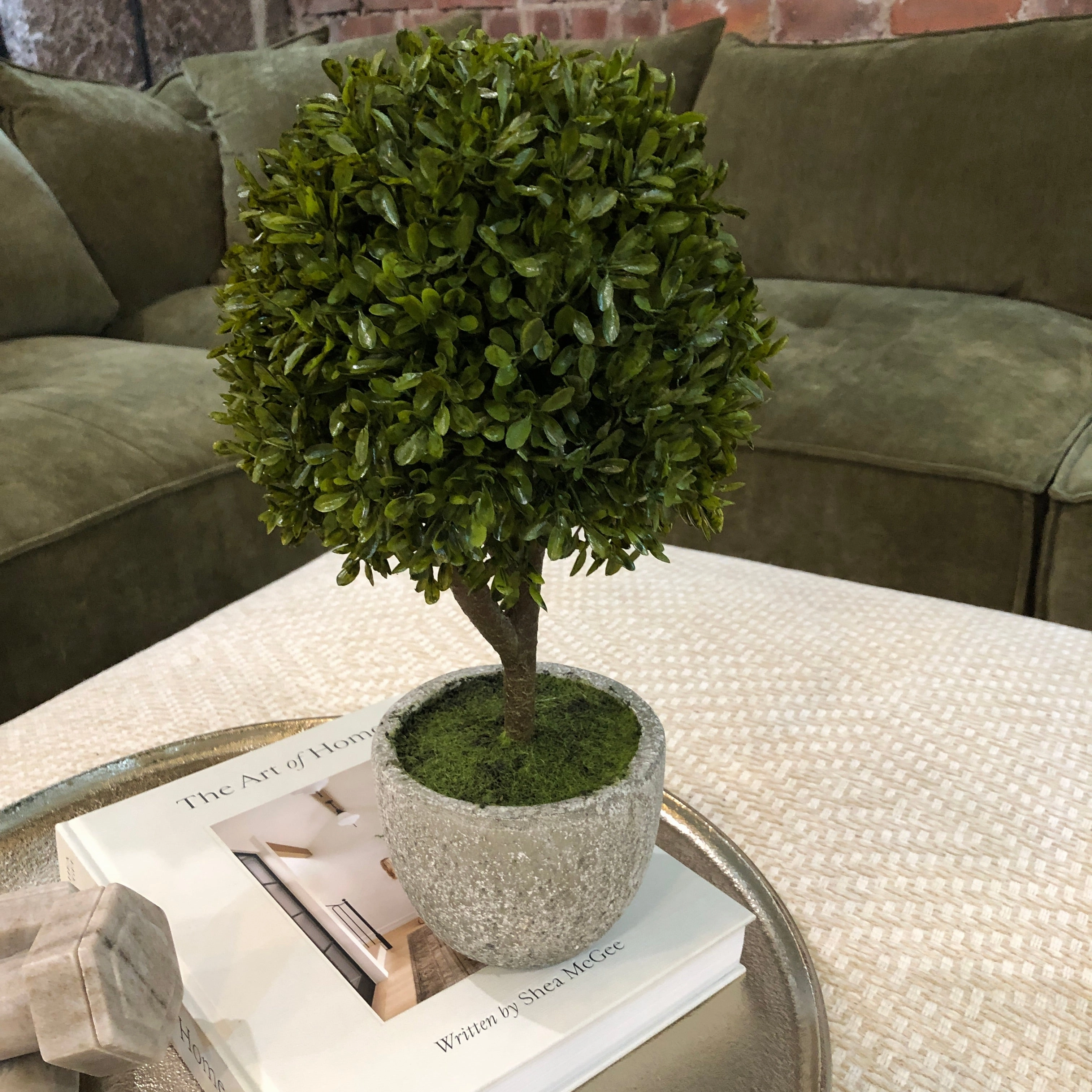 Green Miniature Boxwood Ball in Stone-Look Pot 38cm,dried artificial flower