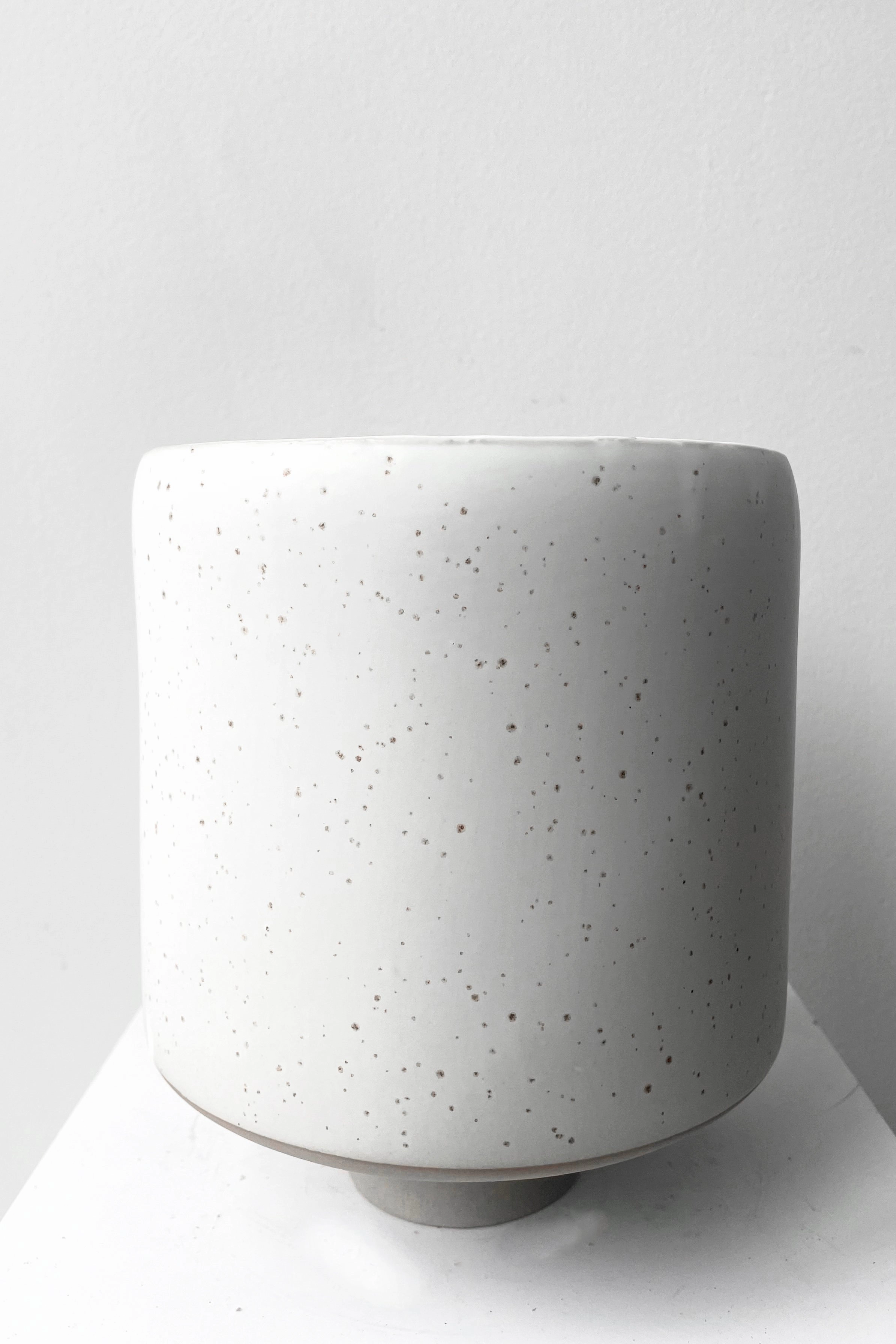 Hagi Cachepot Vase white,indoor flower container