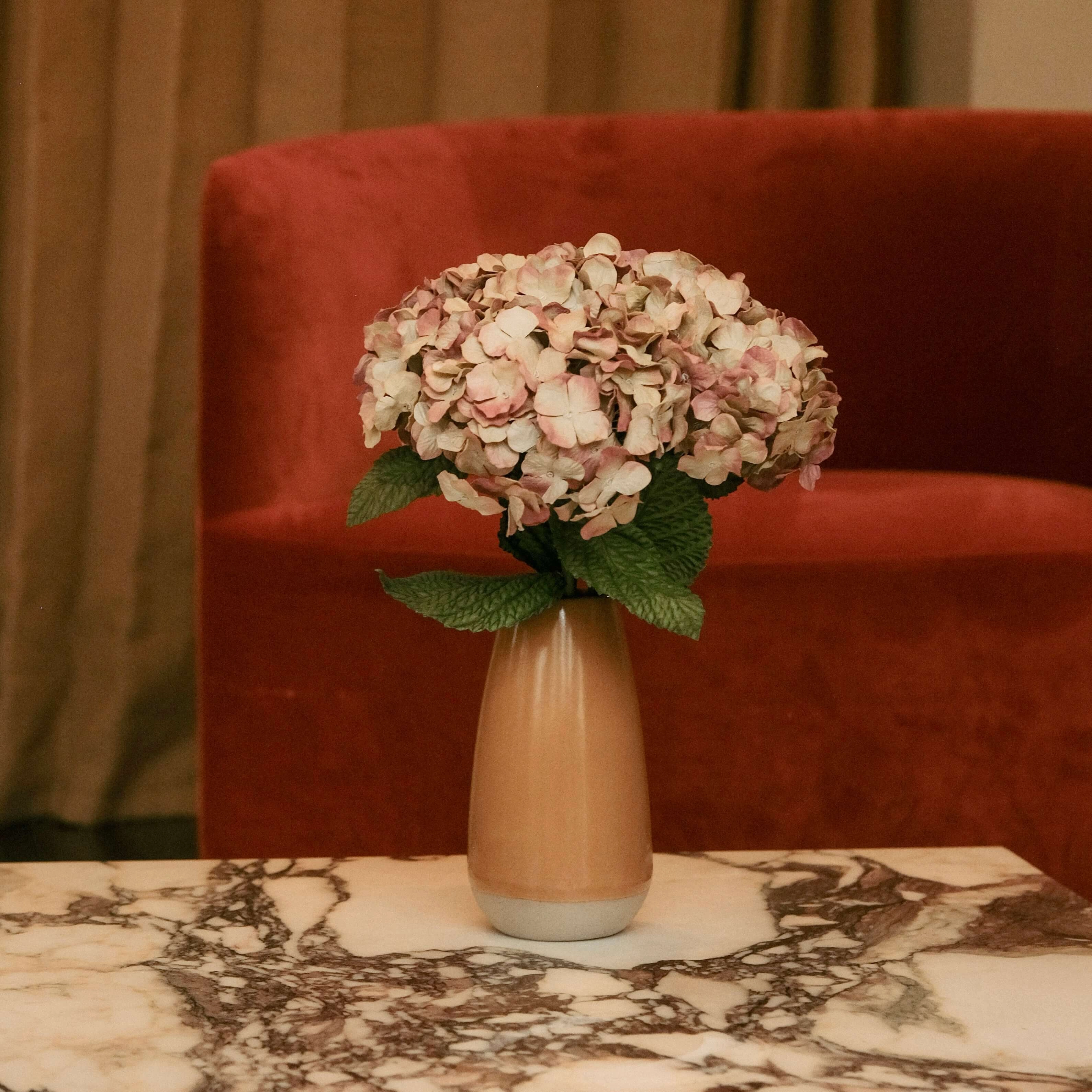 Hortensia en papier vieux rose