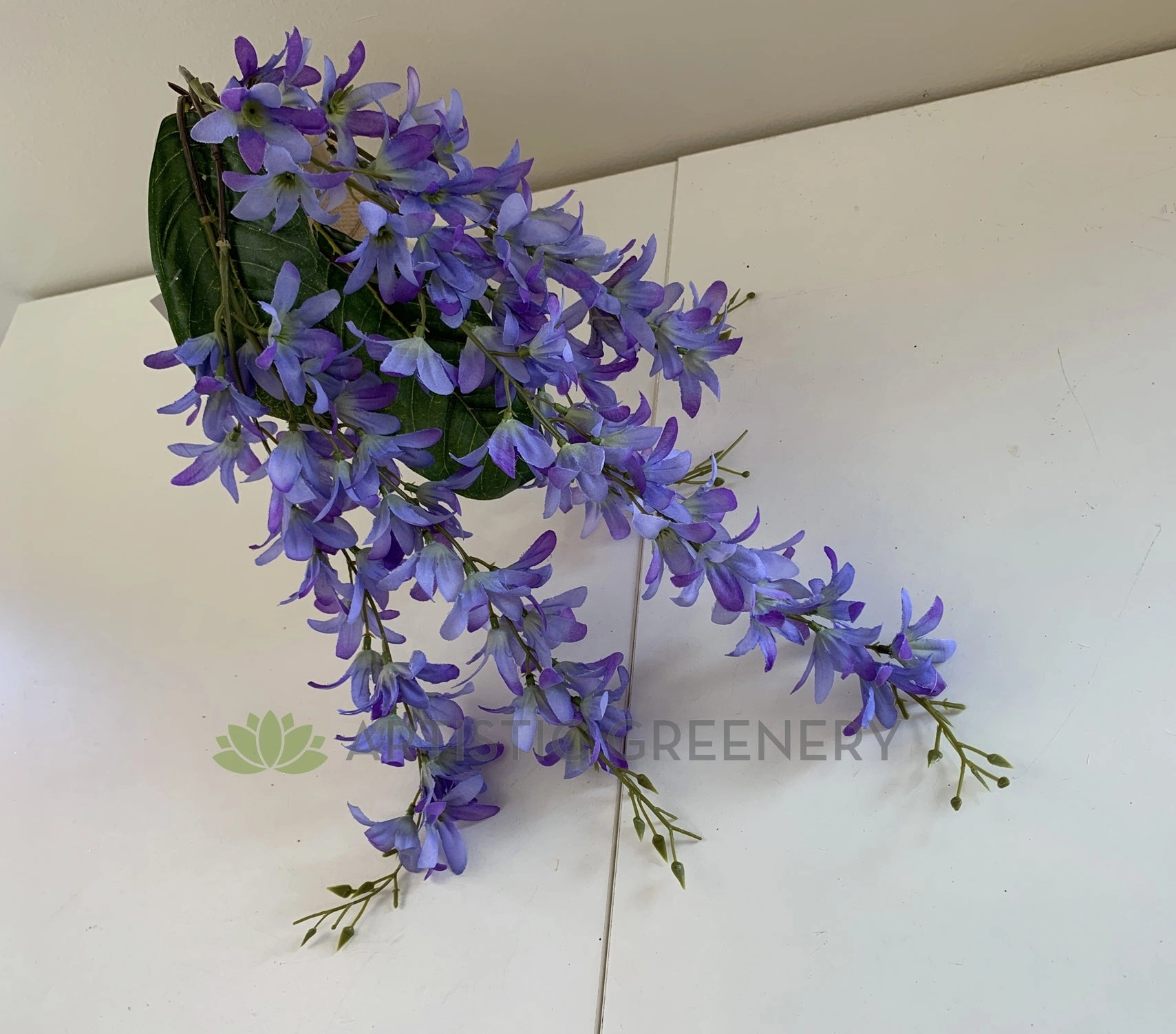 HP0073 Hanging Wisteria Bunch 68cm Purple