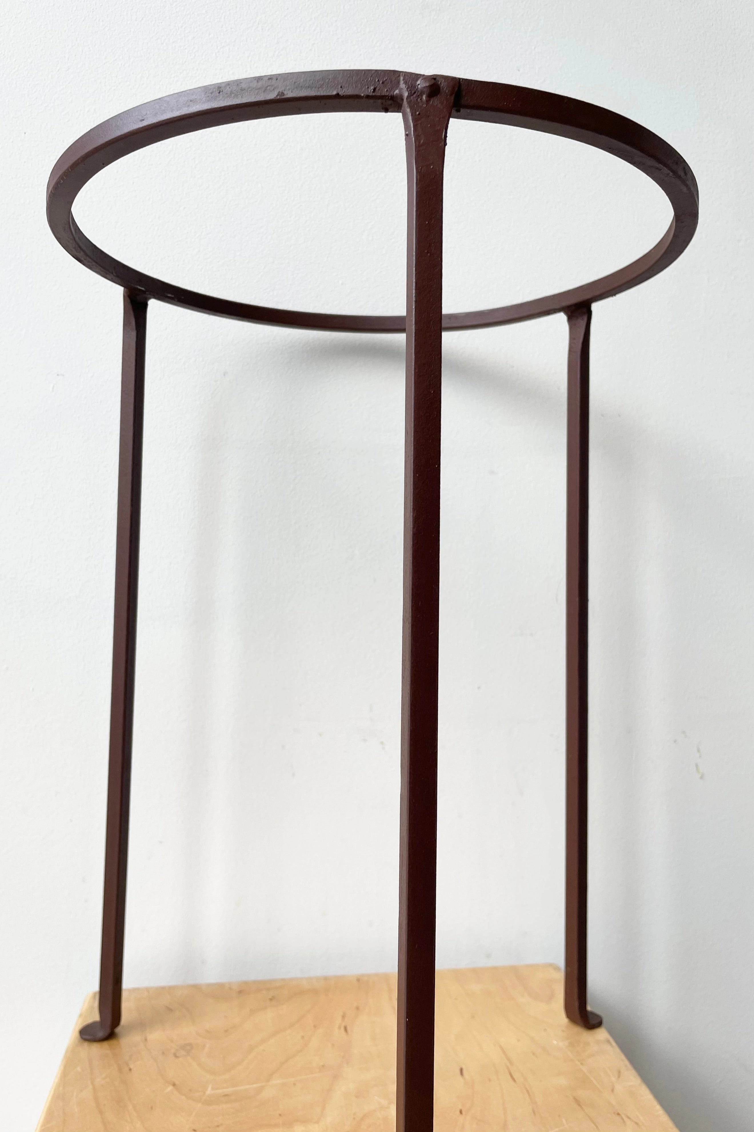 Iron Plant Stand Low 12" D x 17" H