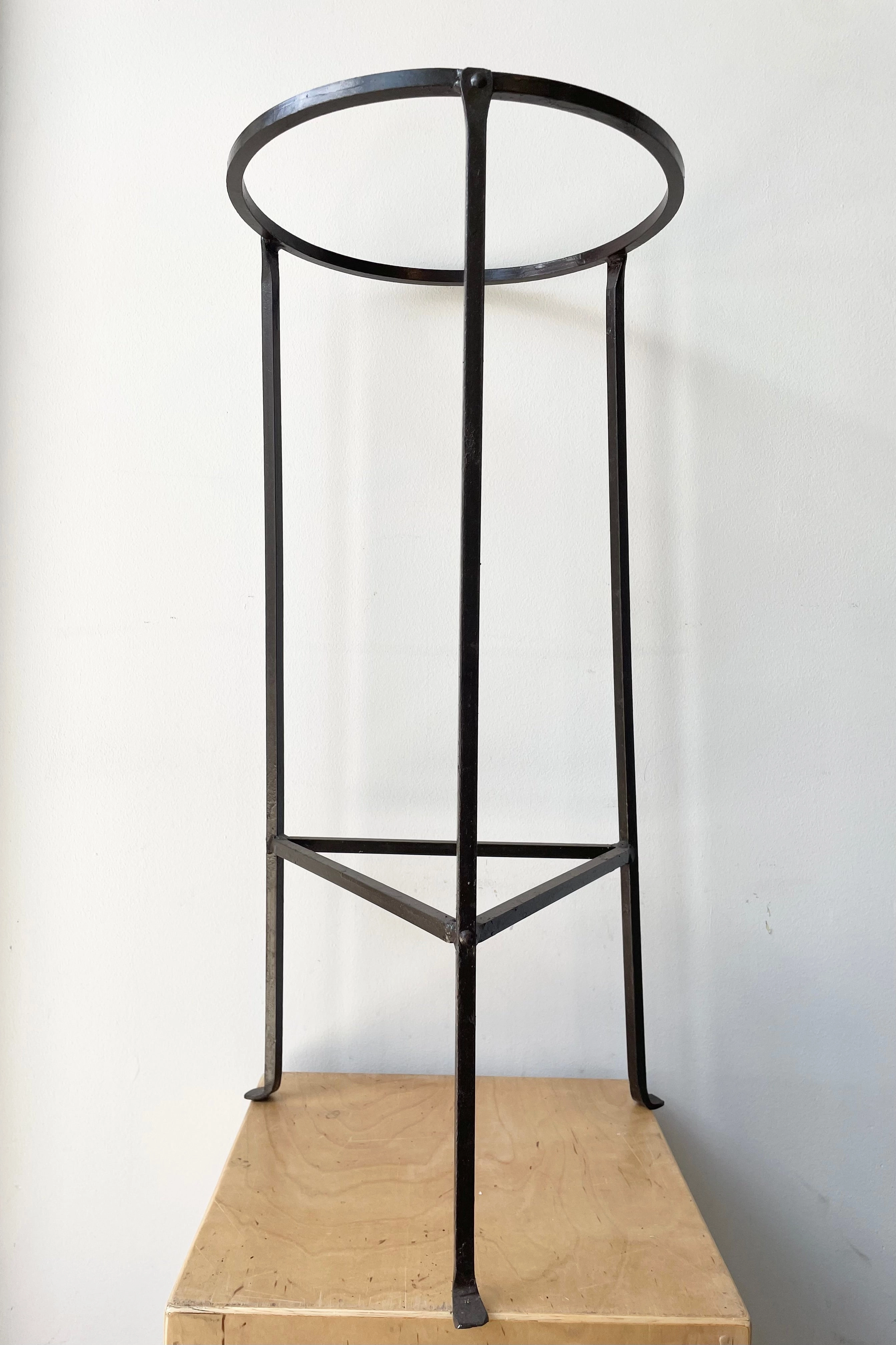 Iron Plant Stand Medium 12" D x 26.5" H,potted plant decor