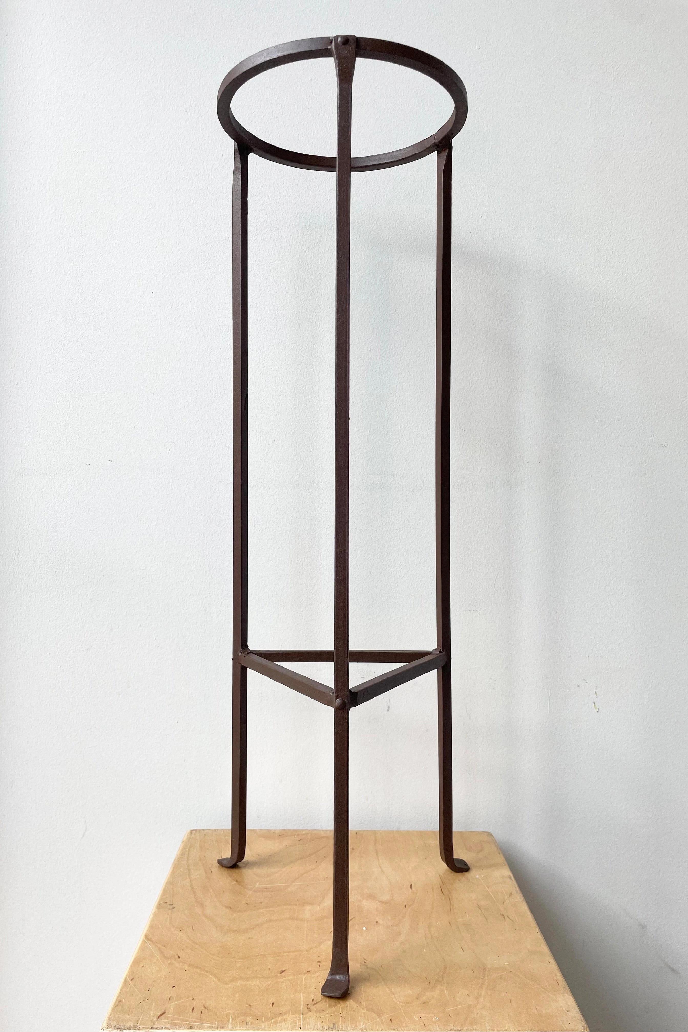 Iron Plant Stand Medium 8"dia x 26.5"H,indoor flower container