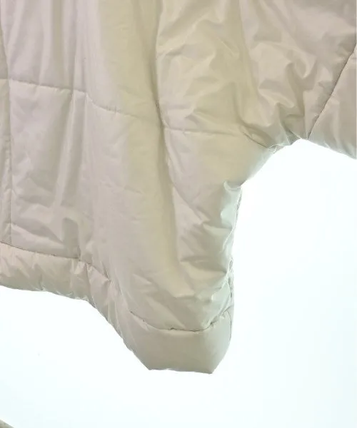 ISSEY MIYAKE Daunenjacken/Westen