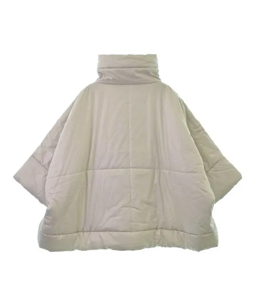 ISSEY MIYAKE Daunenjacken/Westen
