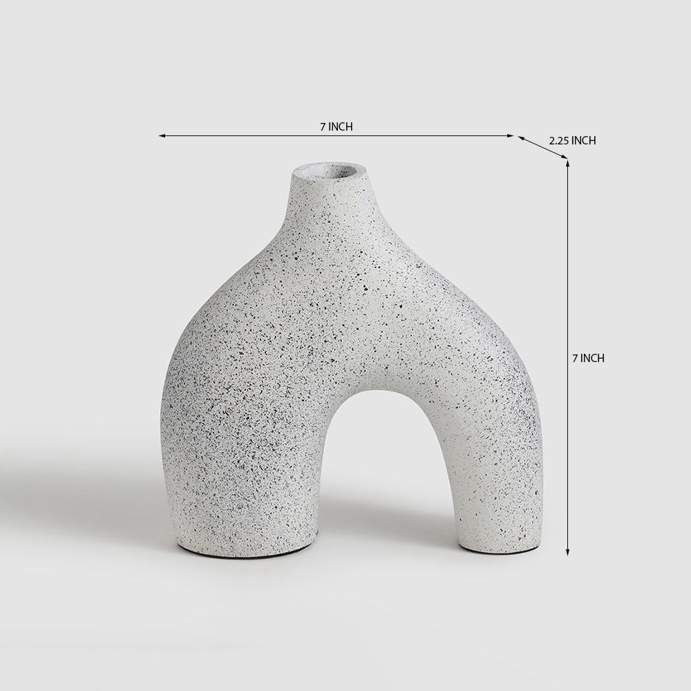 Jedsy Vase