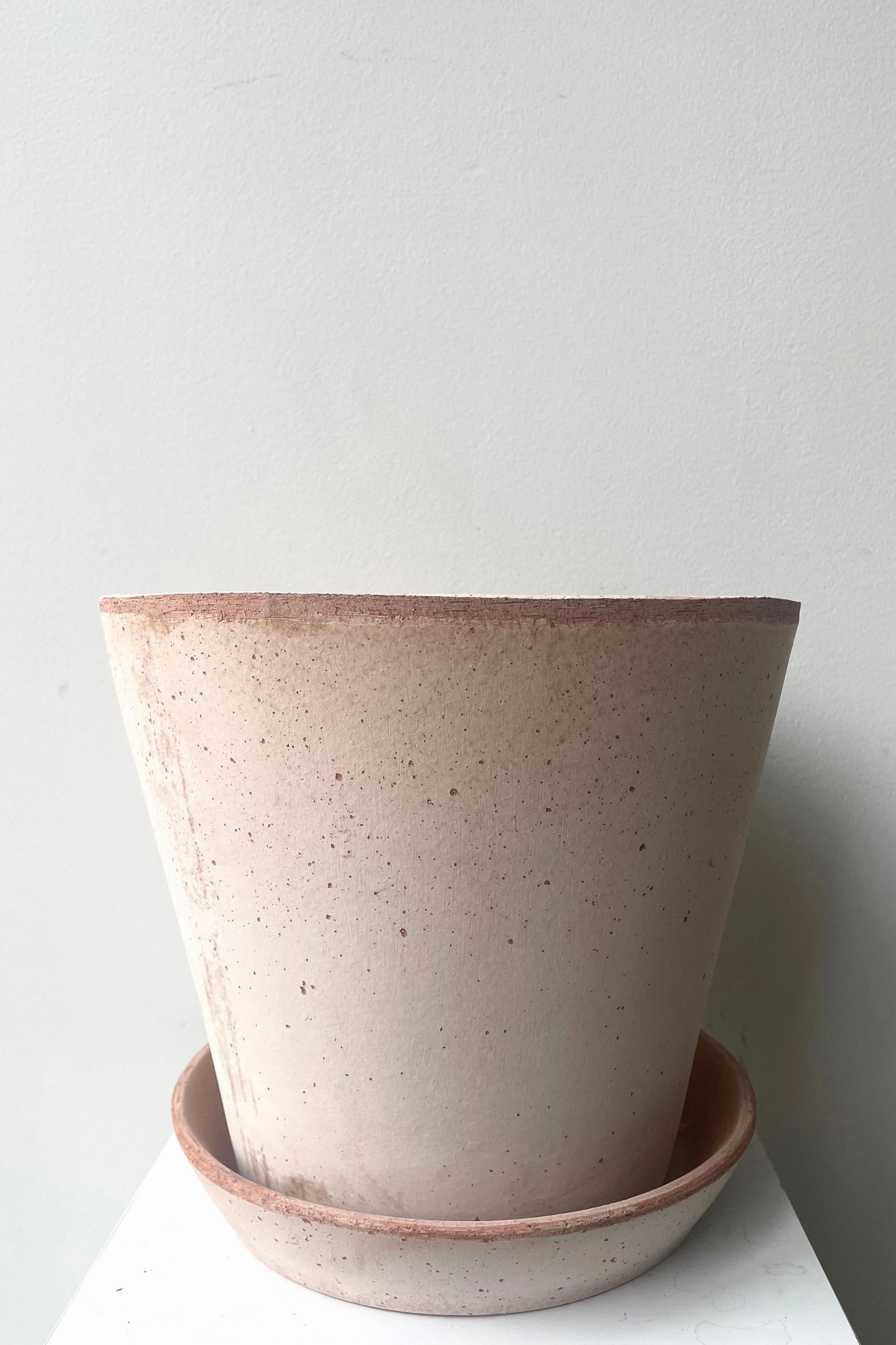 Julie Pot & Saucer rosa 9.8",indoor flower container