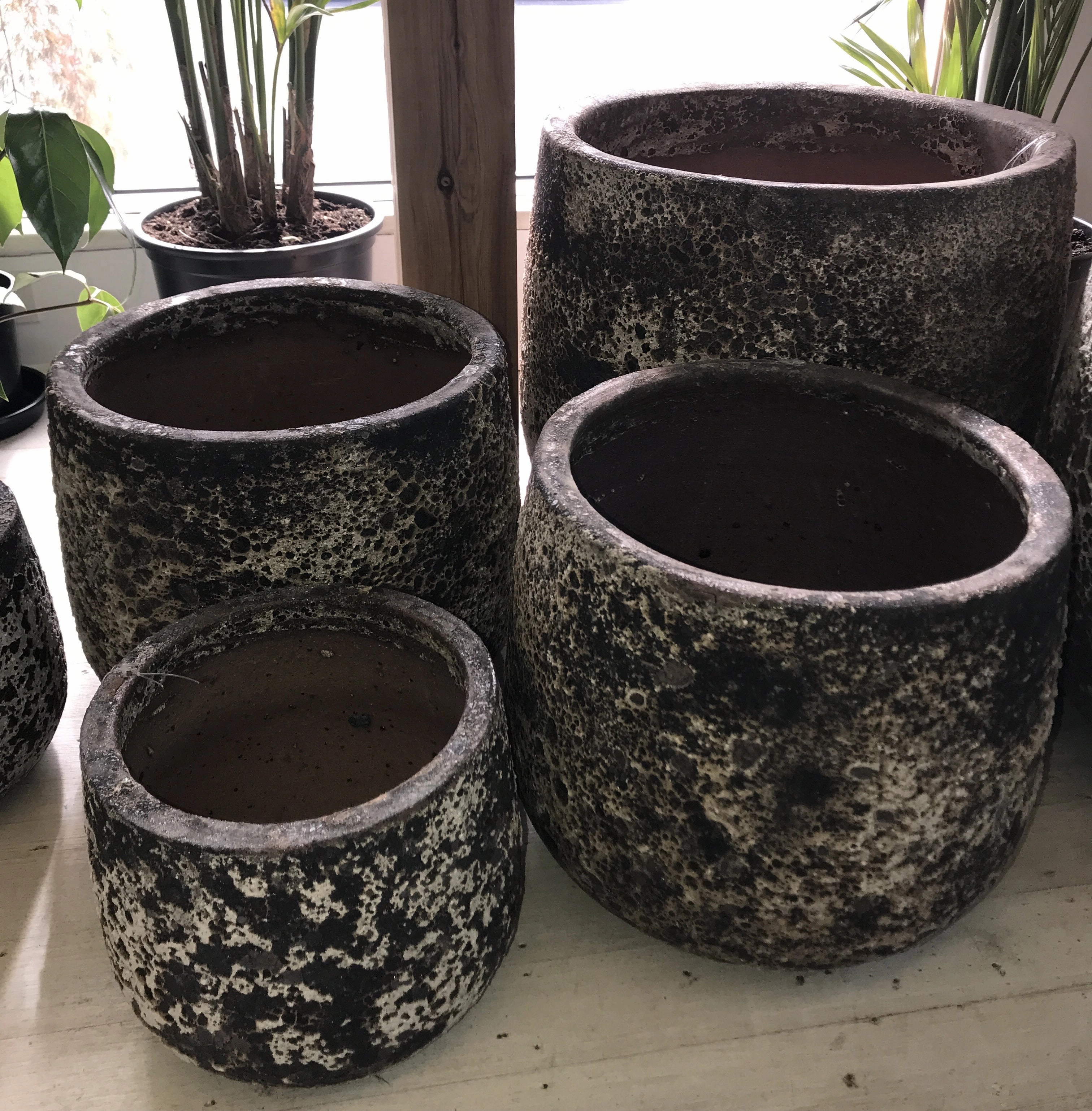 Killara Planter - Oceanic white,terracotta plant pot