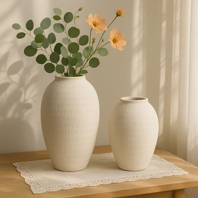 Kinks Terracotta Vase Set of 2,hand-painted ceramic vase