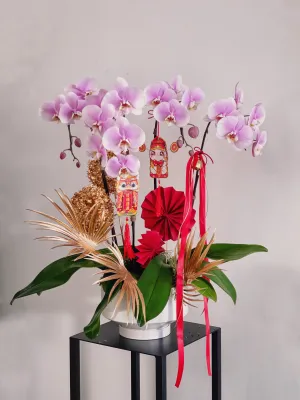 Lady Luck Orchids,realistic flower bouquet 