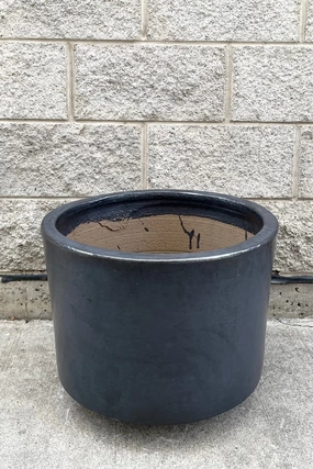 Lara Graphite Planter Large,indoor flower container