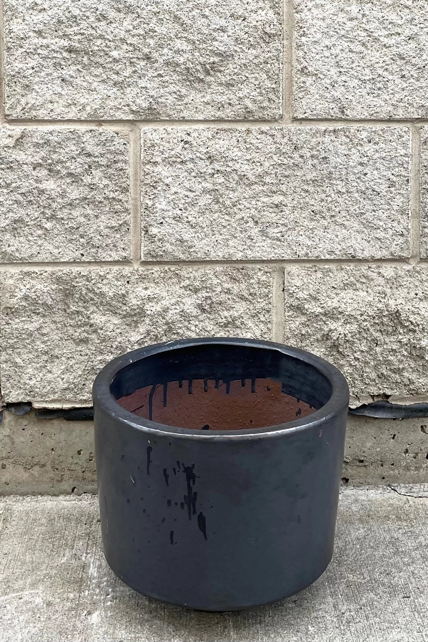 Lara Graphite Planter Small,indoor flower container