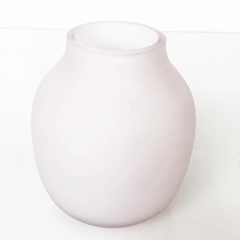 Leni Vase