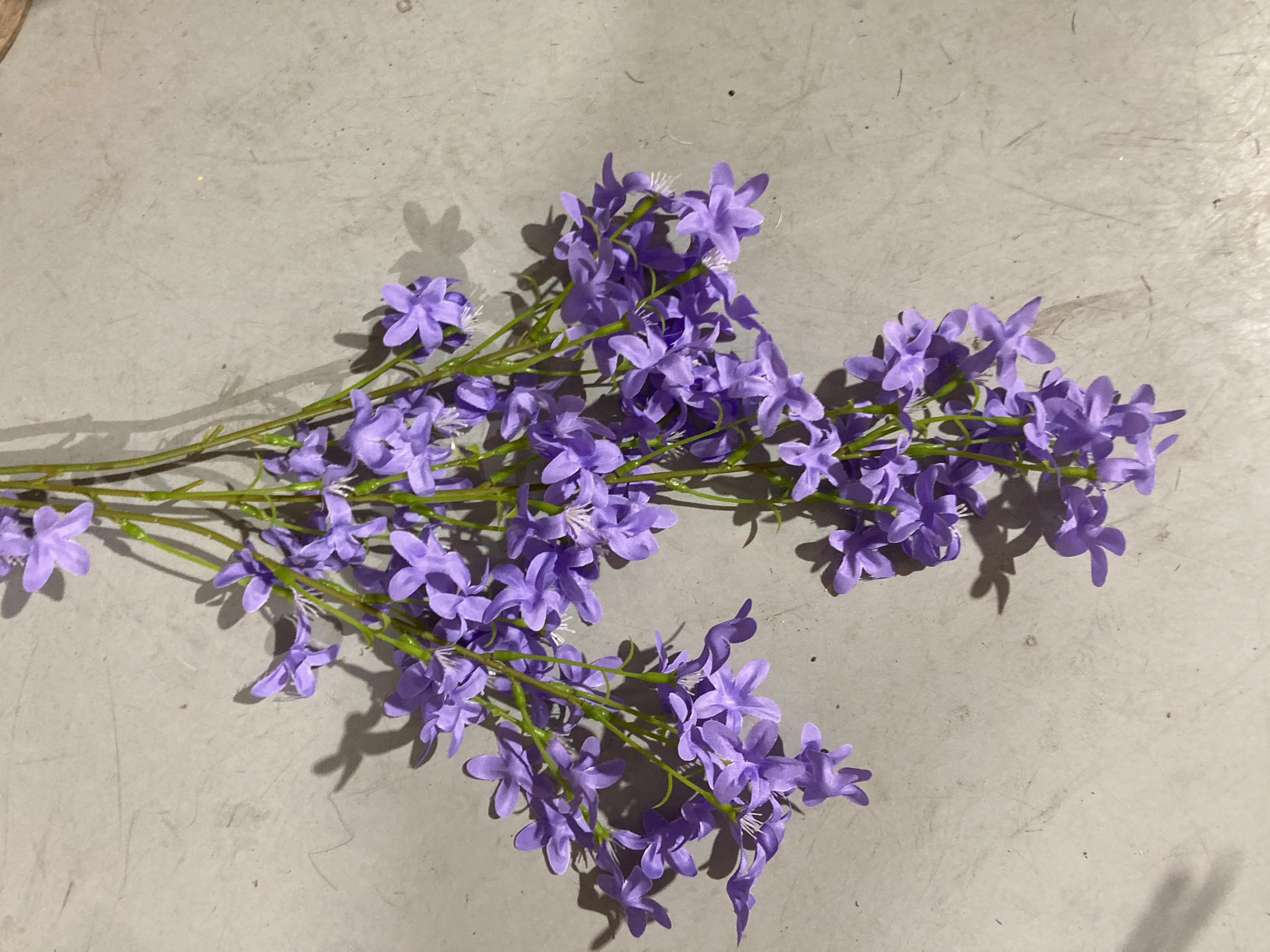 Light purple clove spray filler pink Lilac wedding filler flower realistic flower bouquet  