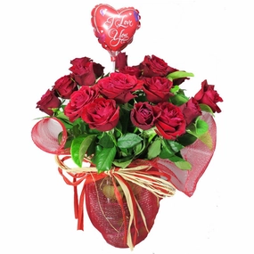 Love Me True,artificial flower arrangement