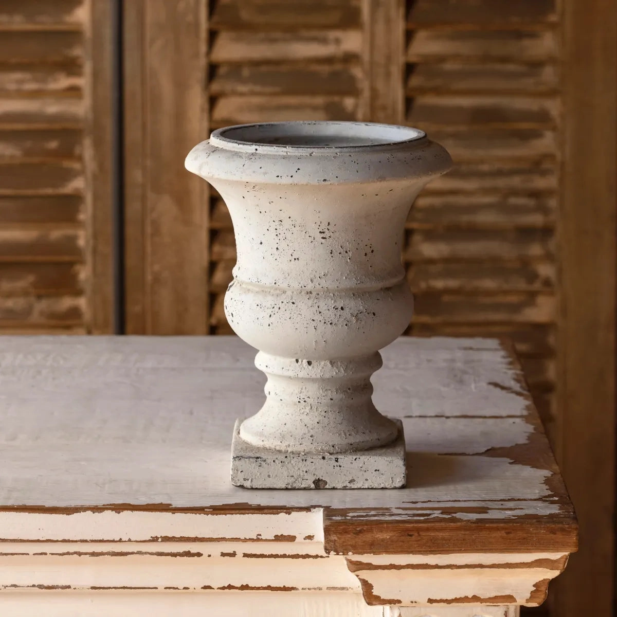 Luisa Large Concrete Urn,classic ceramic flowerpot