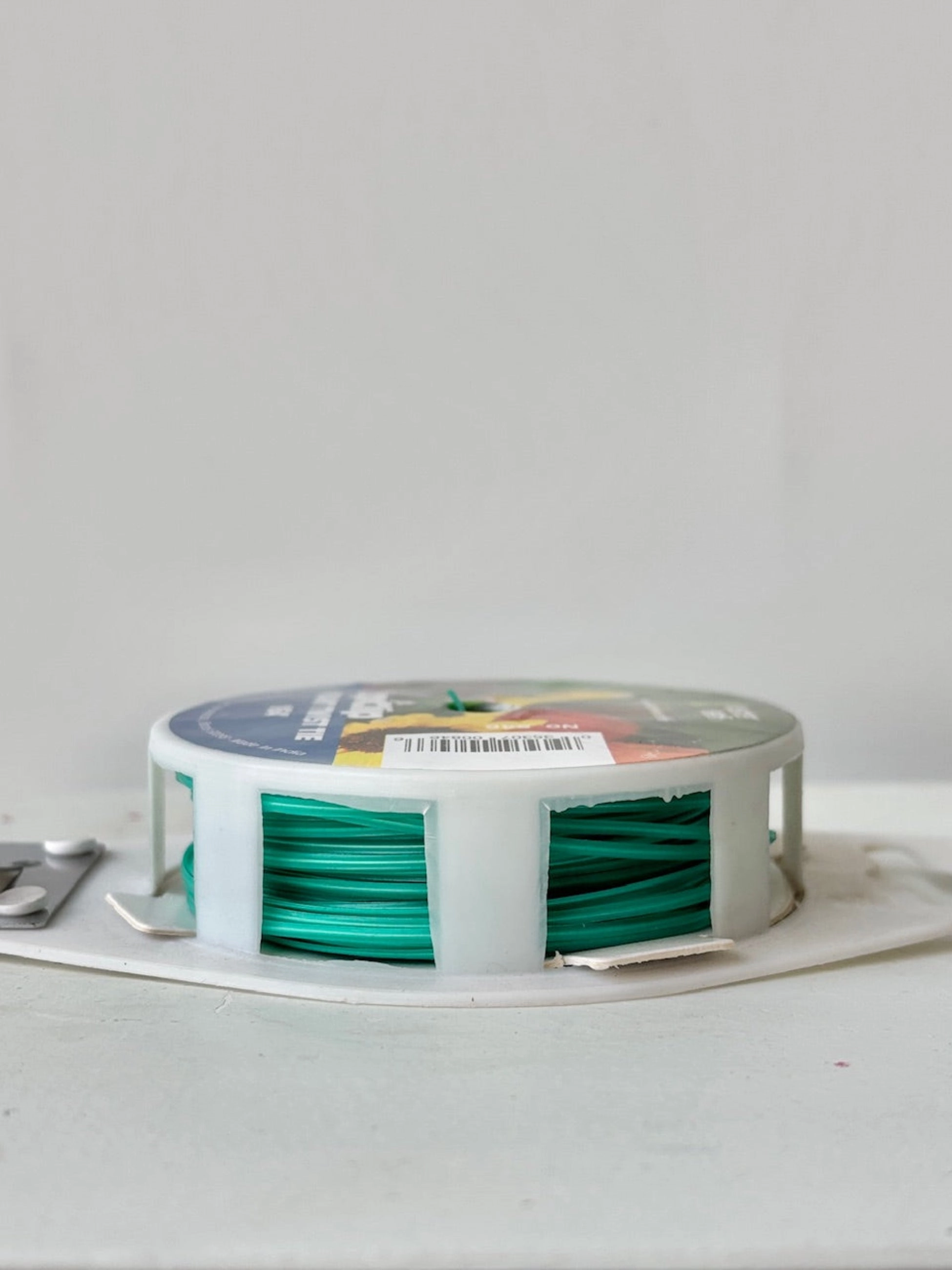 Luster Leaf Plant Twist Tie 164'