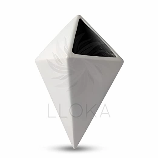 Luxurious Fiberglass Hanging Pots & Planters - Akasa_Str_01