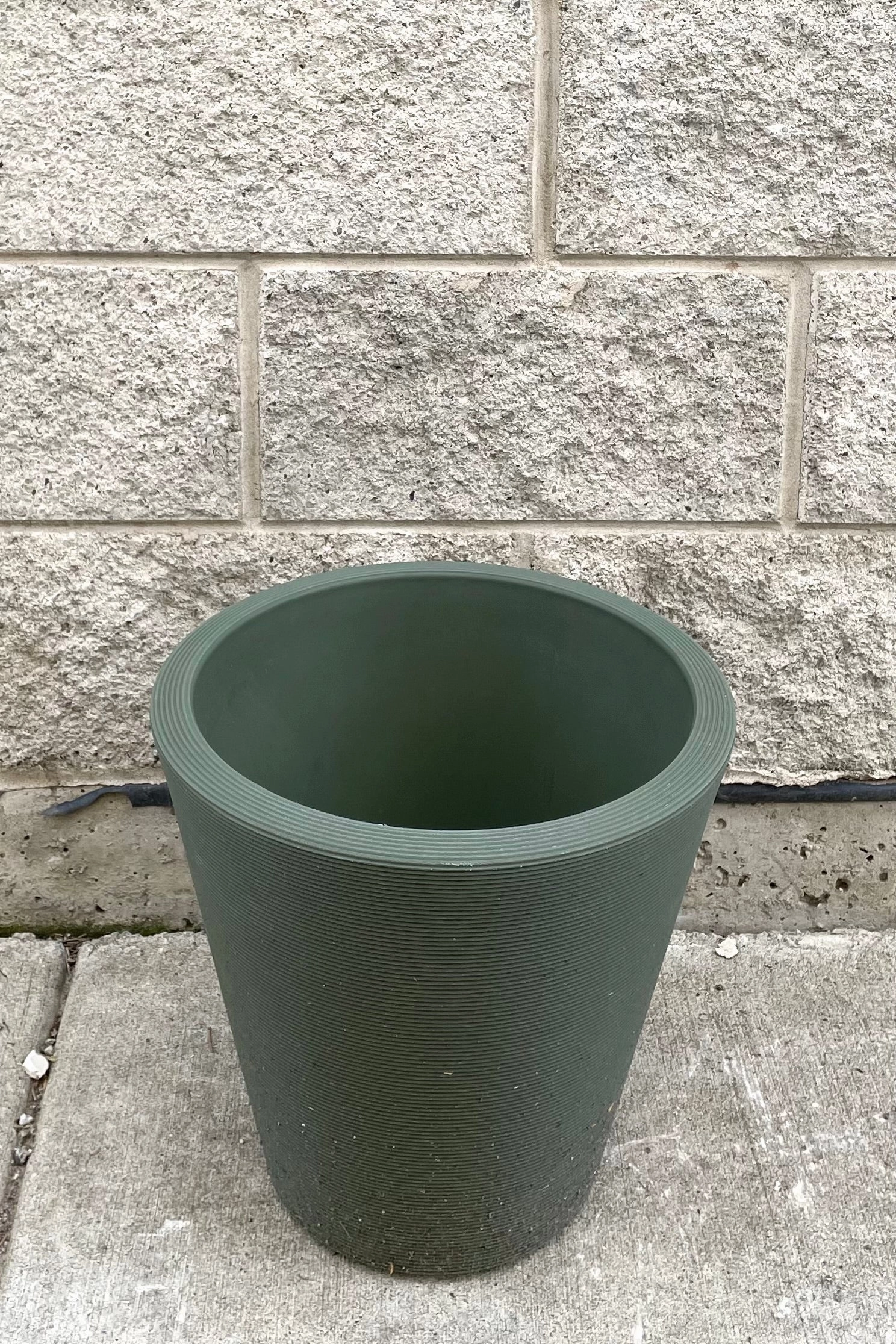 Madison Olive Planter 14"