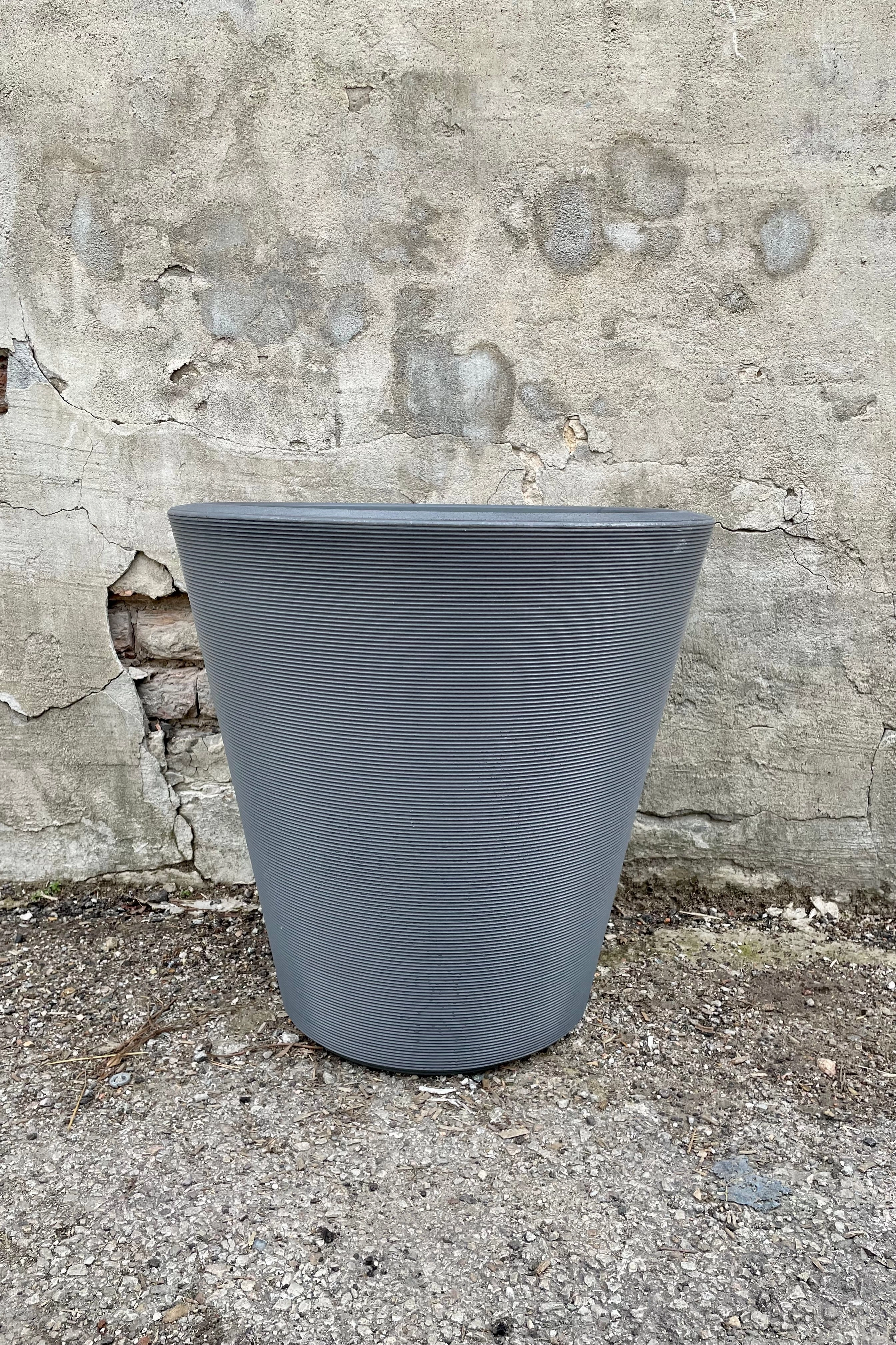 Madison Slate Planter 20",indoor flower container