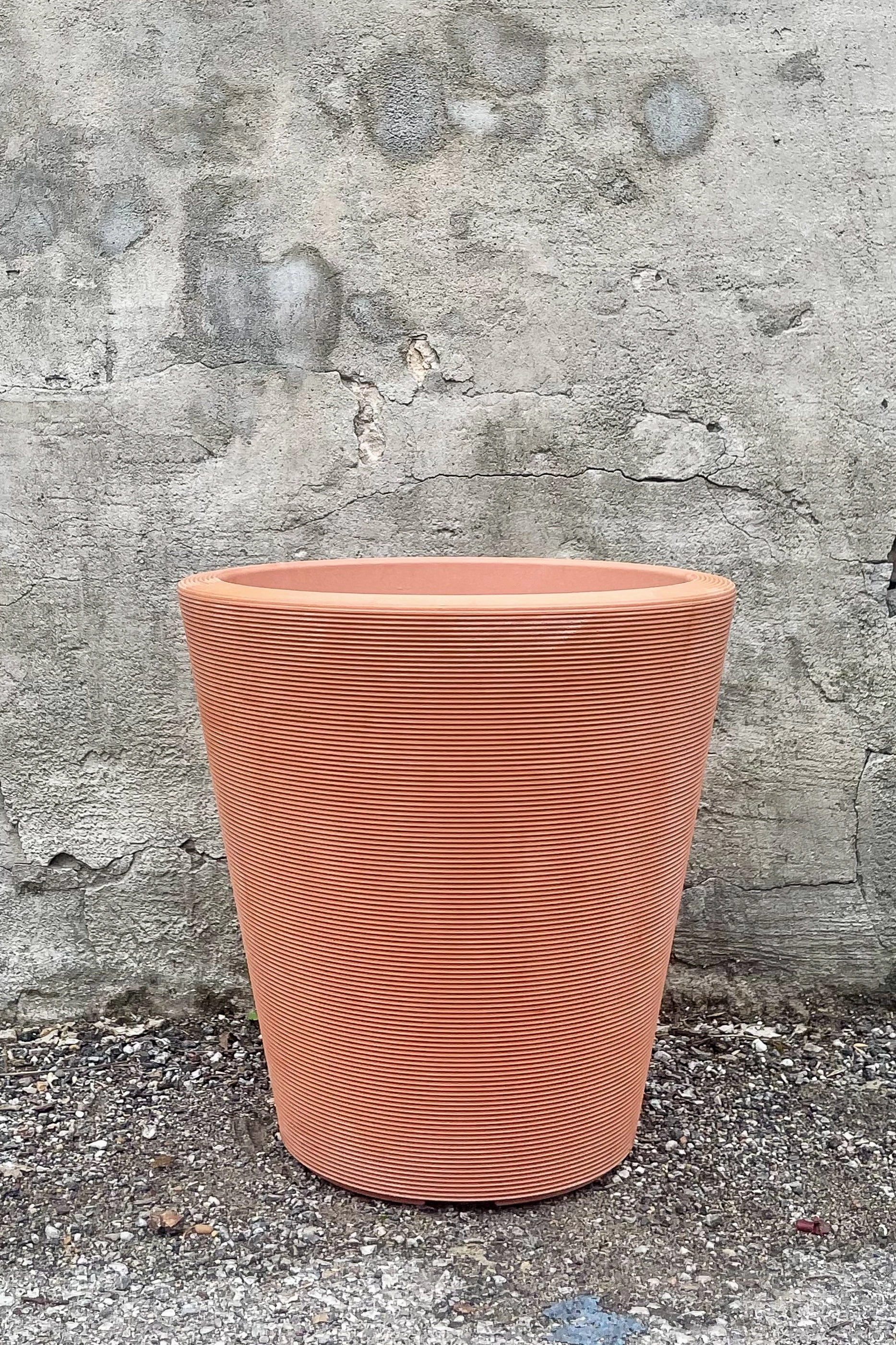Madison Weathered Terracotta Planter 16",indoor flower container