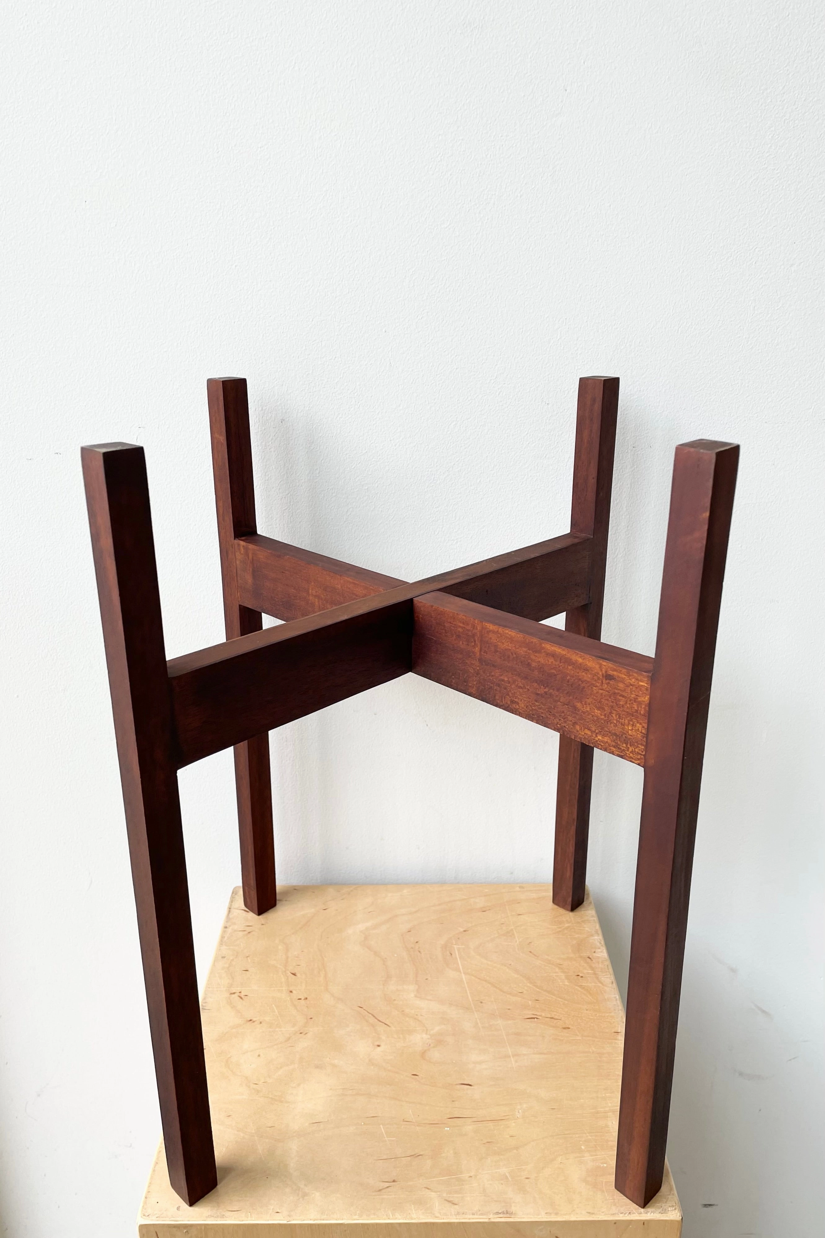 Mahogany Plant Stand 12"