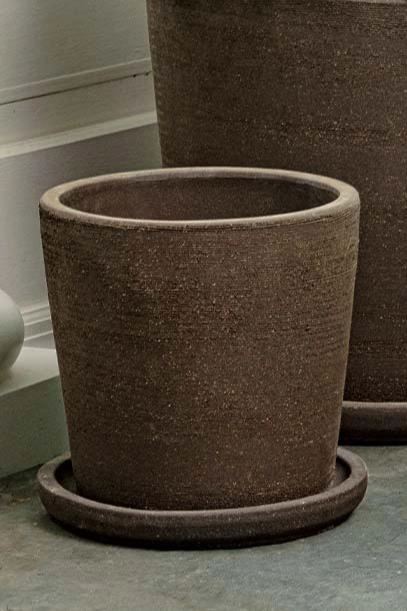 Maracay Carob Planter Medium