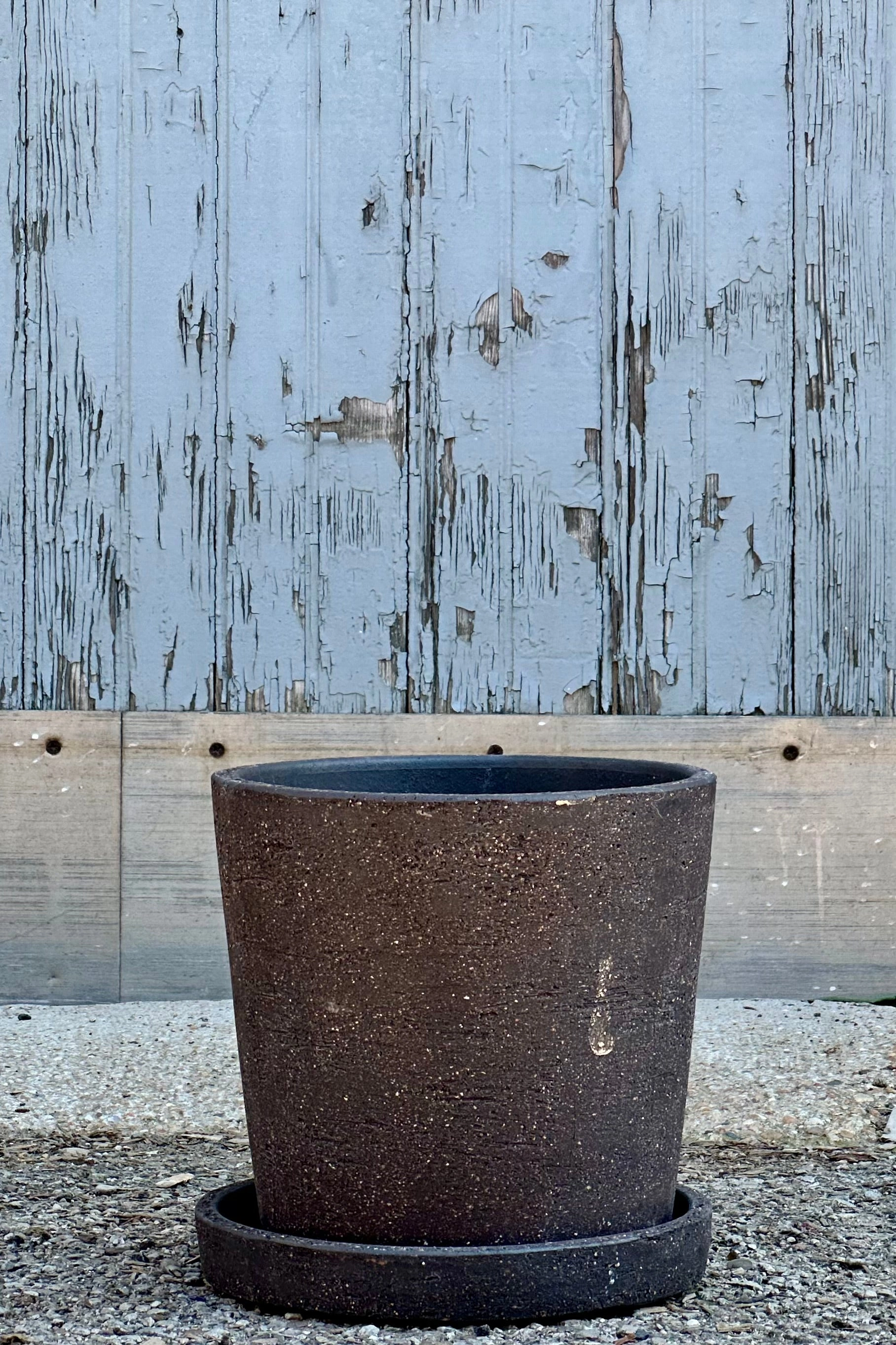 Maracay Carob Planter Small,indoor flower container