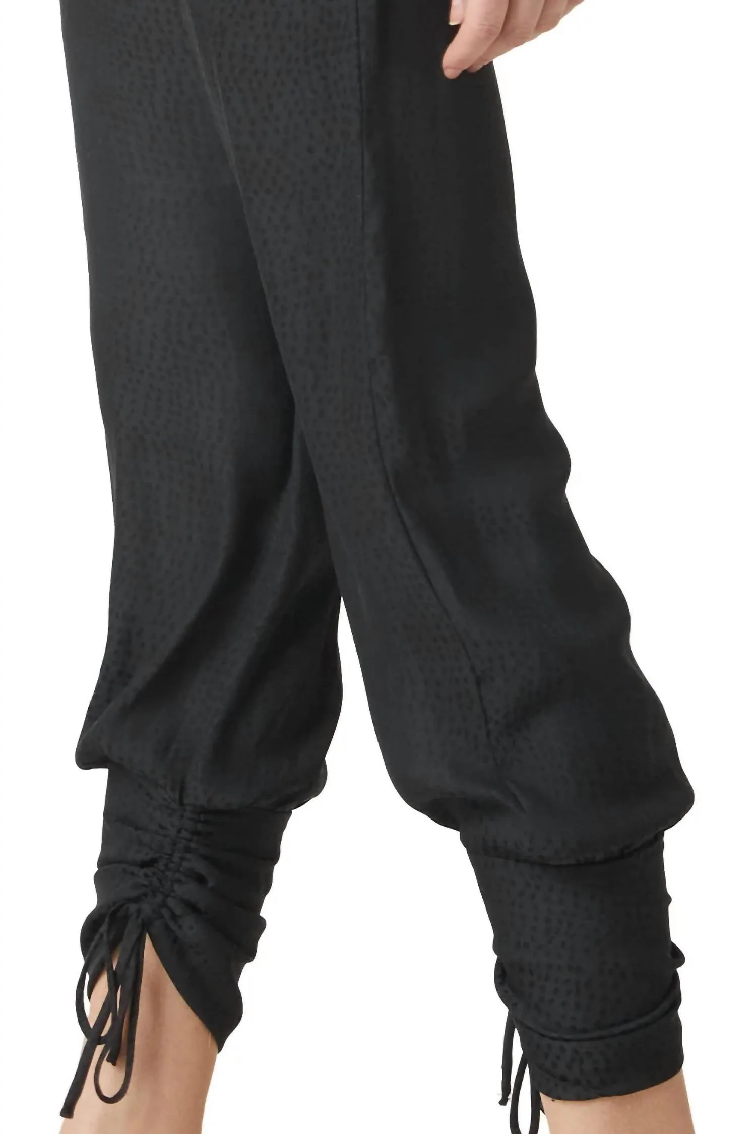 Margot Hose In Schwarz
