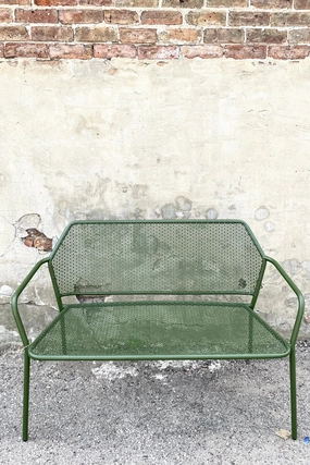 Martini Iron Garden Bench Moss,potted plant decor