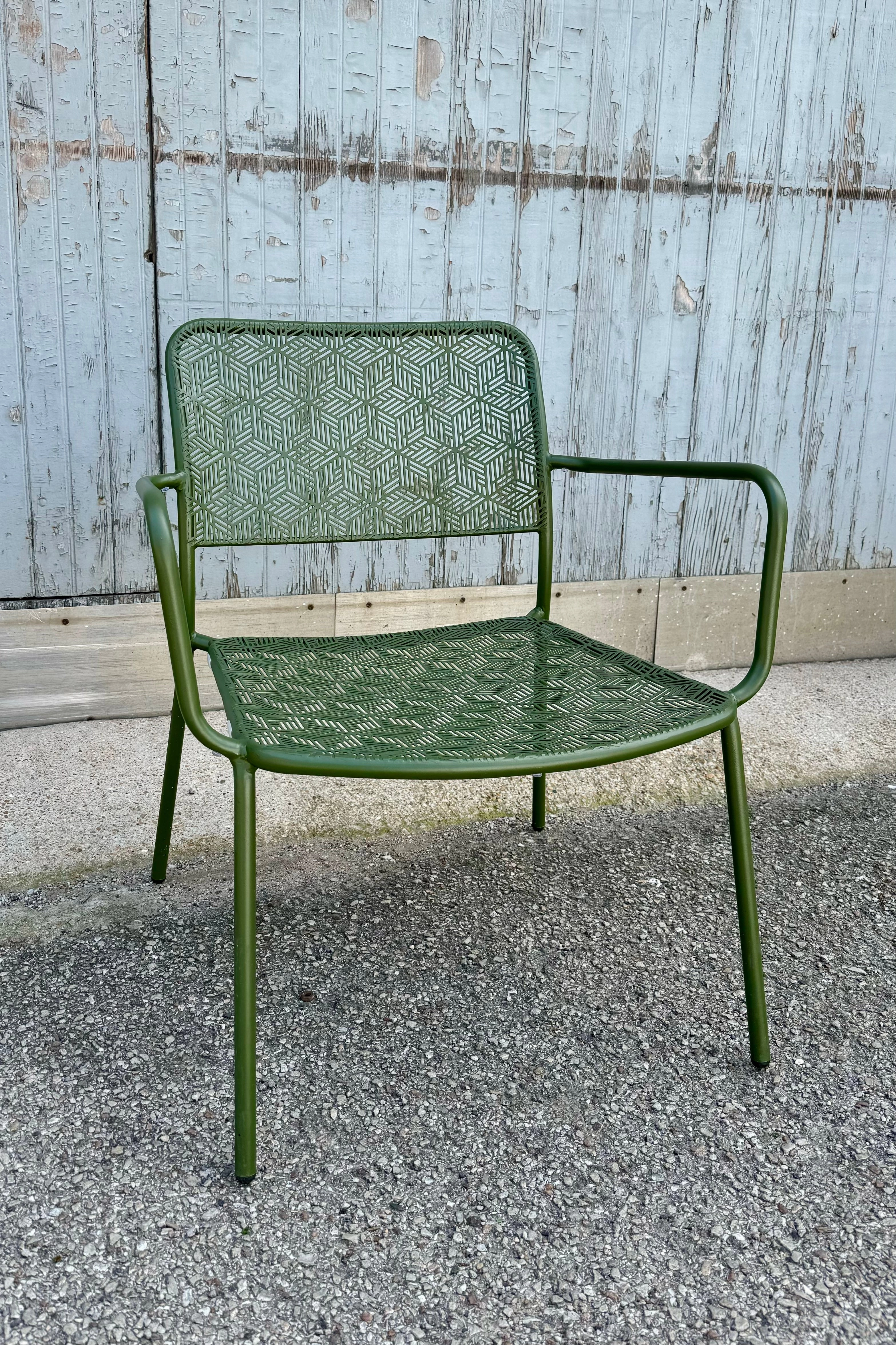 Martini Iron Low Profile Stackable Lounge Chair Moss,potted plant decor