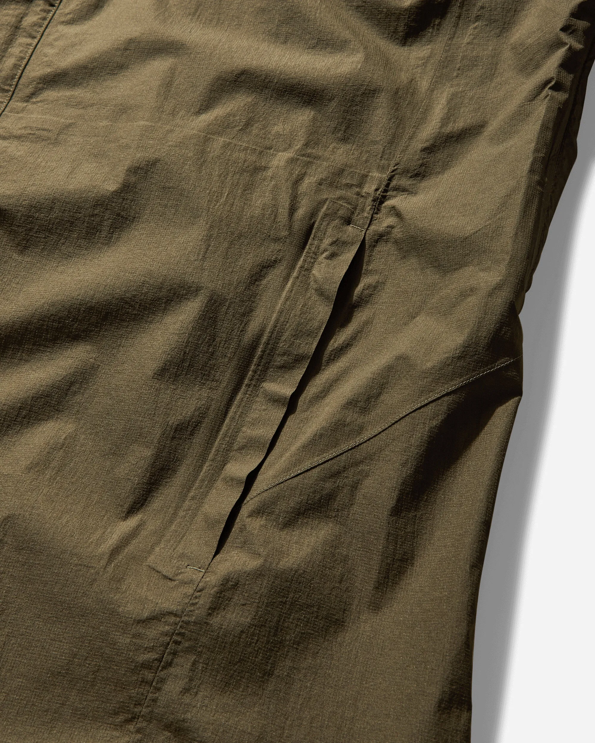Herren Latitude Flugweste Poncho Armee Grün